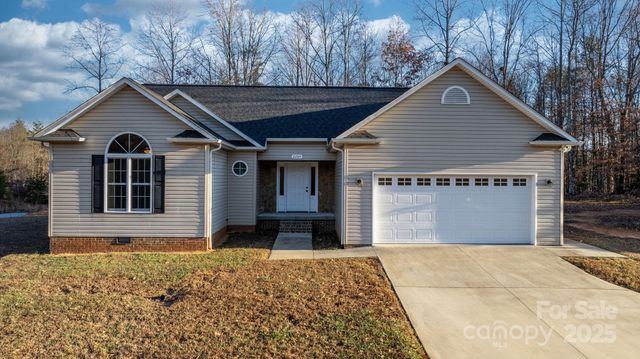 2284 Timberland Hills Drive, Newton, NC 28658