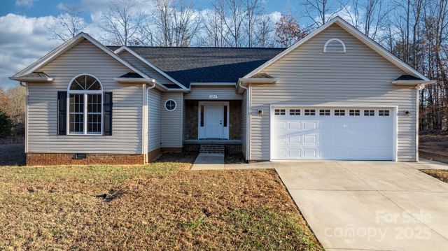 2284 Timberland Hills Drive, Newton, NC 28658