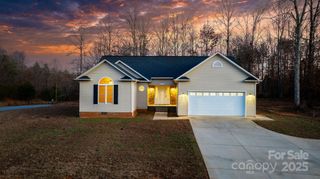 2284 Timberland Hills Drive, Newton, NC 28658