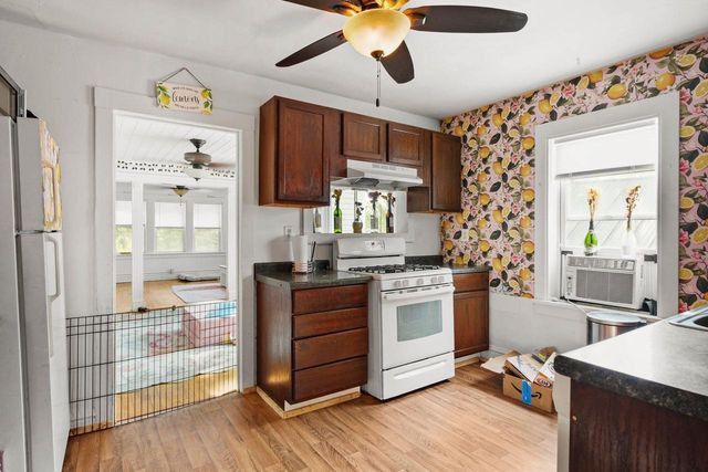 2954 Milwaukee Street, Madison, WI 53704