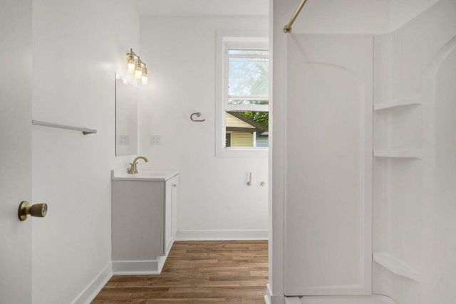 2954 Milwaukee Street, Madison, WI 53704