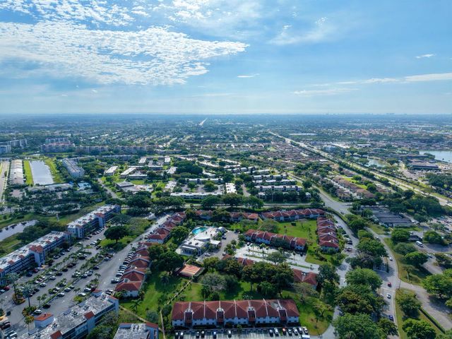 6625 S Oriole Boulevard 2040, Delray Beach, FL 33446