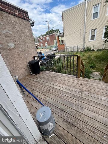 1056 EVERETT ST, Camden, NJ 08104