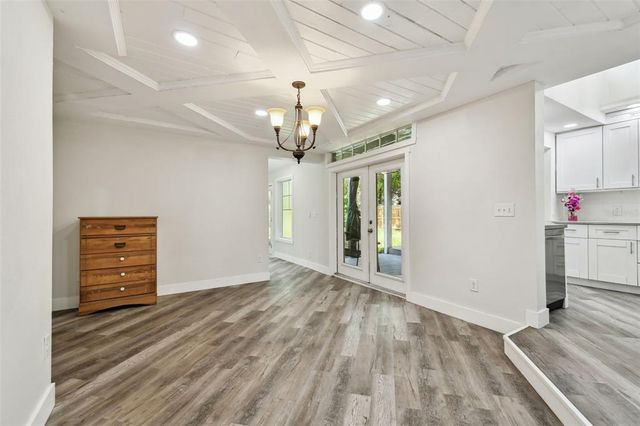 816 9TH AVENUE SW, Largo, FL 33770