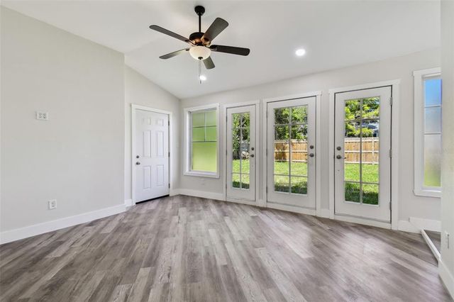 816 9TH AVENUE SW, Largo, FL 33770