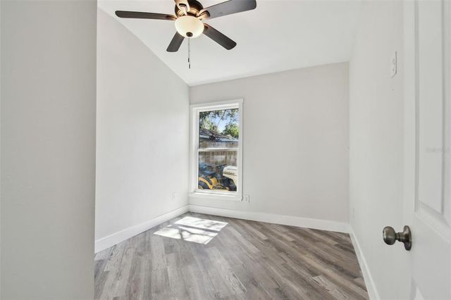 816 9TH AVENUE SW, Largo, FL 33770
