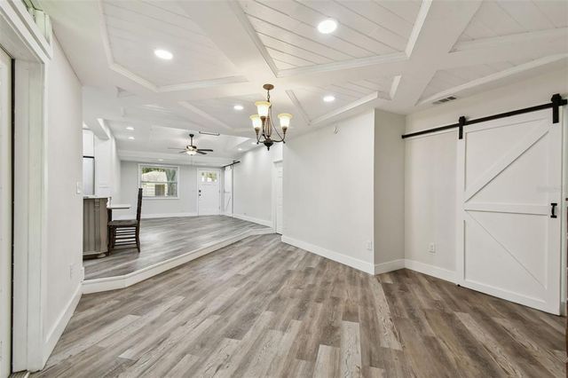 816 9TH AVENUE SW, Largo, FL 33770