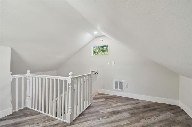 816 9TH AVENUE SW, Largo, FL 33770