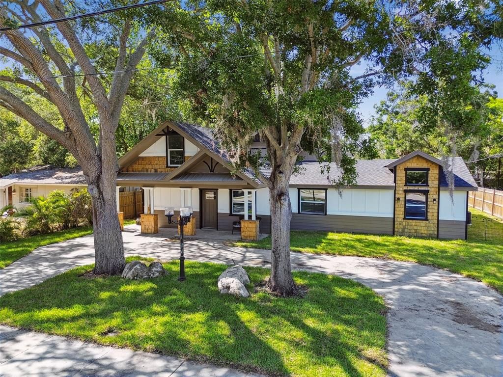816 9TH AVENUE SW, Largo, FL 33770