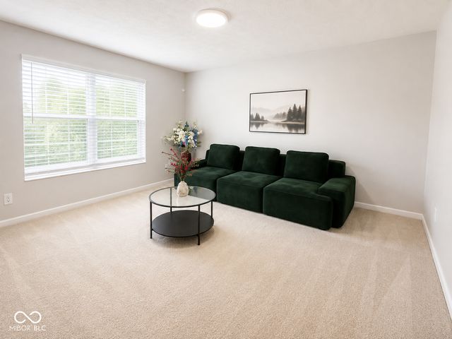 10905 Lemongrass Drive, Zionsville, IN 46077
