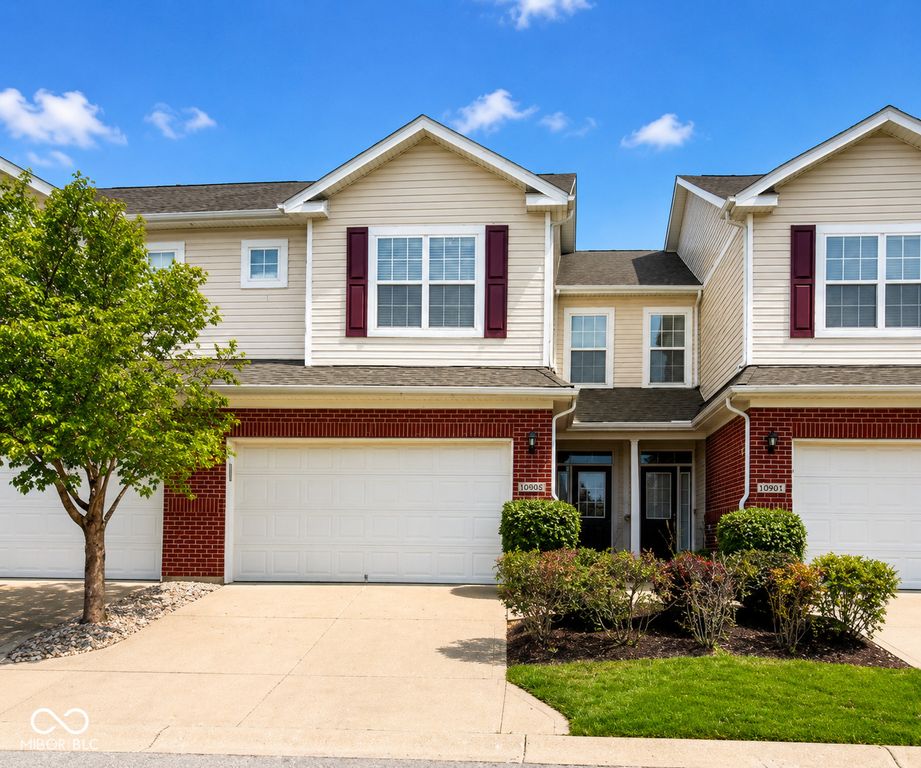 10905 Lemongrass Drive, Zionsville, IN 46077