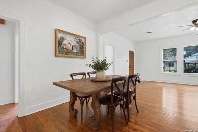 1833 W GRAMERCY PL, San Antonio, TX 78201