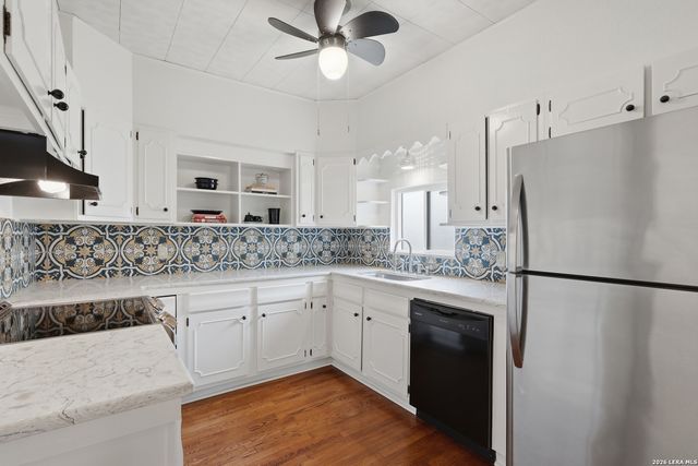 1833 W GRAMERCY PL, San Antonio, TX 78201