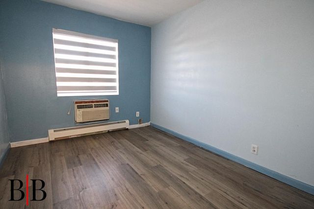 1121 E 73 Street, Brooklyn, NY 11234