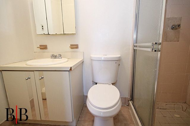 1121 E 73 Street, Brooklyn, NY 11234