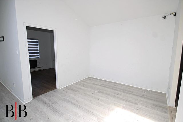 1121 E 73 Street, Brooklyn, NY 11234