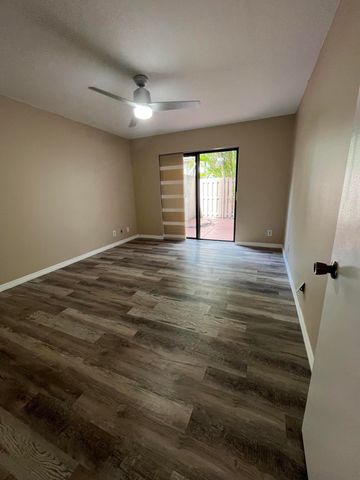 616 Executive Center Drive 104, West Palm Beach, FL 33401