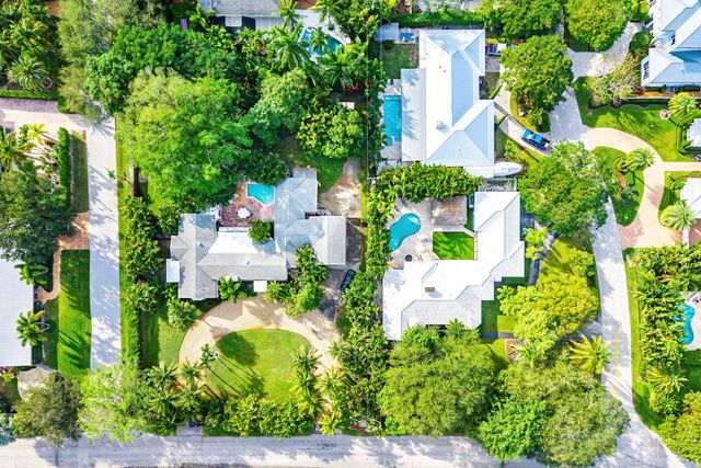 1202 N Swinton Avenue, Delray Beach, FL 33444