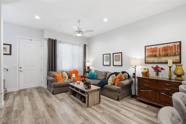 6439 Wide Sky Street, Las Vegas, NV 89166