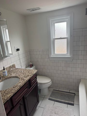 1713 Mchenry Avenue, Charleston, SC 29412