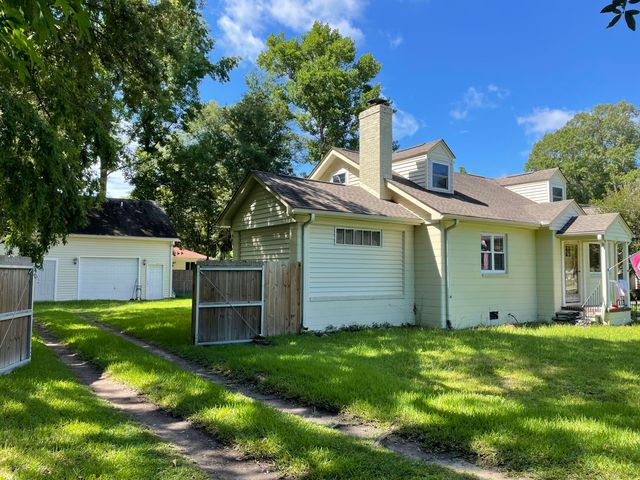 1713 Mchenry Avenue, Charleston, SC 29412