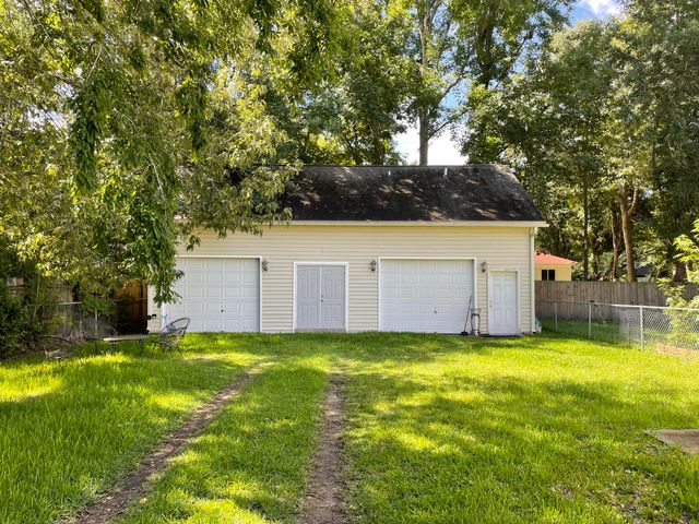 1713 Mchenry Avenue, Charleston, SC 29412