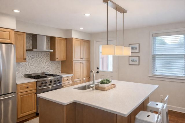 1713 Mchenry Avenue, Charleston, SC 29412