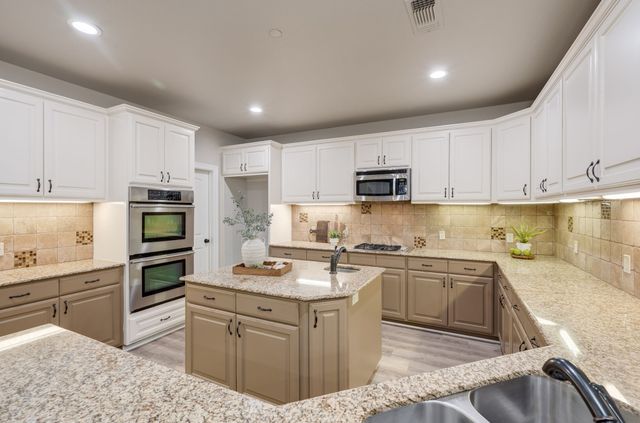 223 Wood Street 501, Grapevine, TX 76051