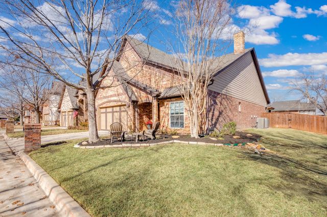 223 Wood Street 501, Grapevine, TX 76051