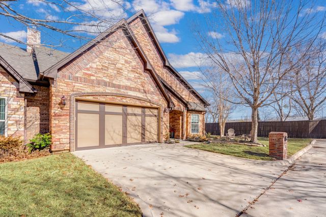 223 Wood Street 501, Grapevine, TX 76051