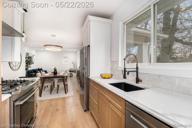 771 W Marshall Street, Ferndale, MI 48220
