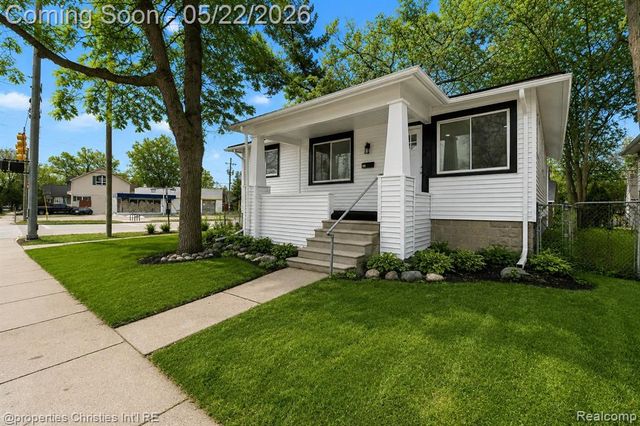 771 W Marshall Street, Ferndale, MI 48220