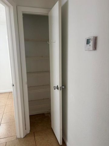 3801 Van Cott Circle, West Palm Beach, FL 33403