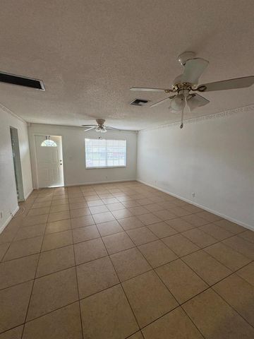 3801 Van Cott Circle, West Palm Beach, FL 33403