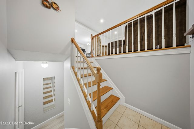 8811 Running Fox Cir, Louisville, KY 40291
