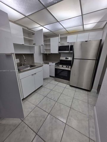 13499 Biscayne Boulevard 811, North Miami, FL 33181