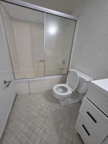 13499 Biscayne Boulevard 811, North Miami, FL 33181