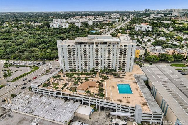 13499 Biscayne Boulevard 811, North Miami, FL 33181
