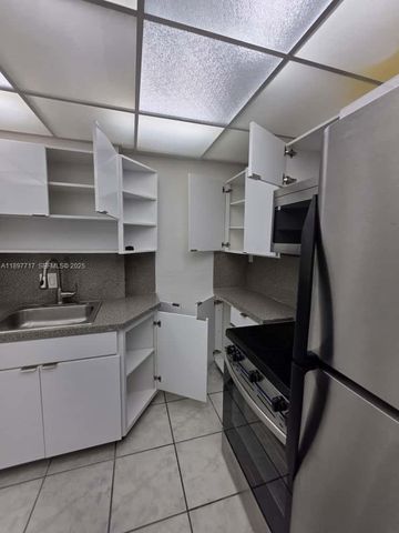 13499 Biscayne Boulevard 811, North Miami, FL 33181