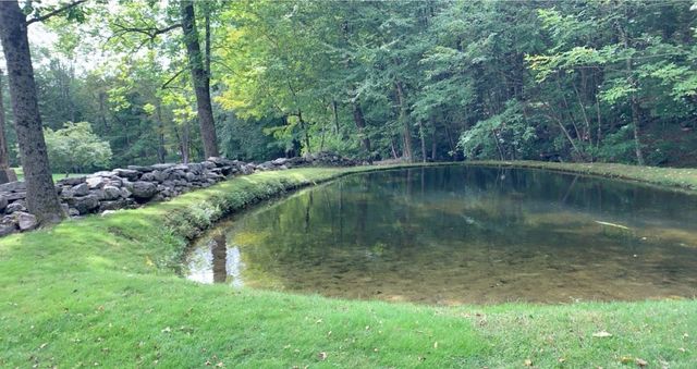 405 Main Street, Wardsboro, VT 05355