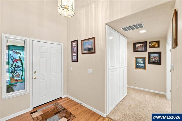 5331 Woodscape Dr SE, Salem, OR 97306