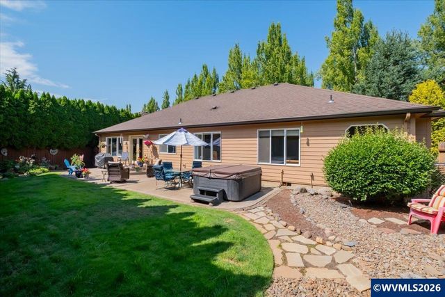 5331 Woodscape Dr SE, Salem, OR 97306