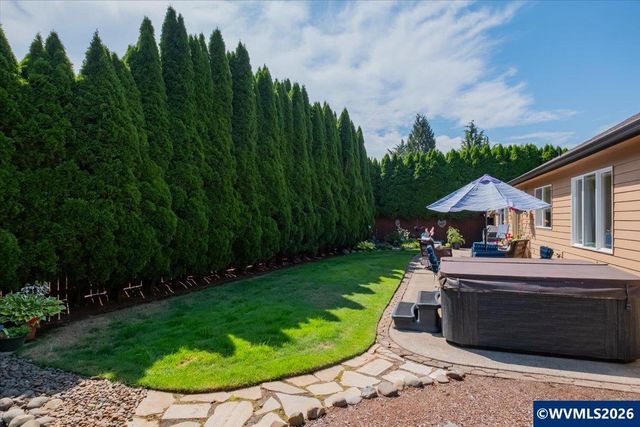 5331 Woodscape Dr SE, Salem, OR 97306