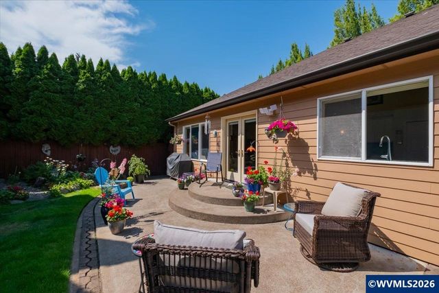 5331 Woodscape Dr SE, Salem, OR 97306