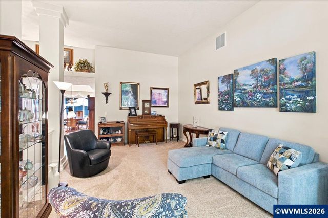 5331 Woodscape Dr SE, Salem, OR 97306