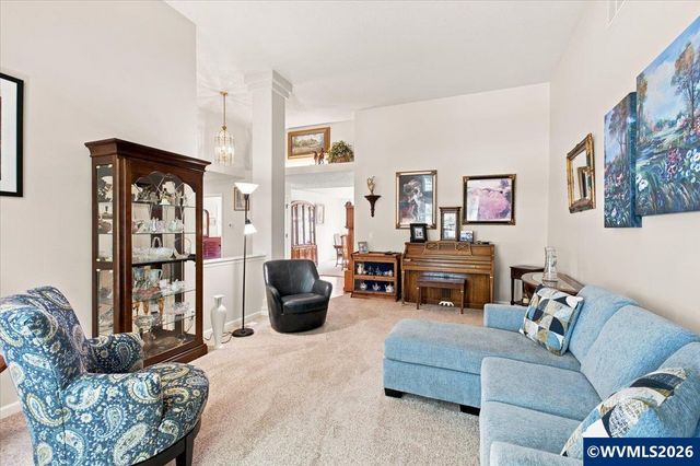 5331 Woodscape Dr SE, Salem, OR 97306