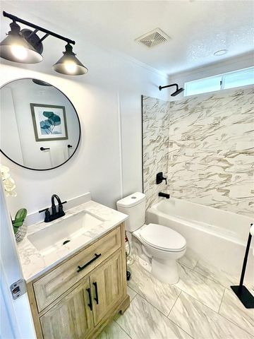 43 N EASTER ISLAND CIRCLE, Englewood, FL 34223
