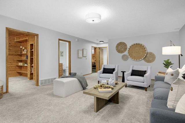 6821 Logan Avenue S, Richfield, MN 55423