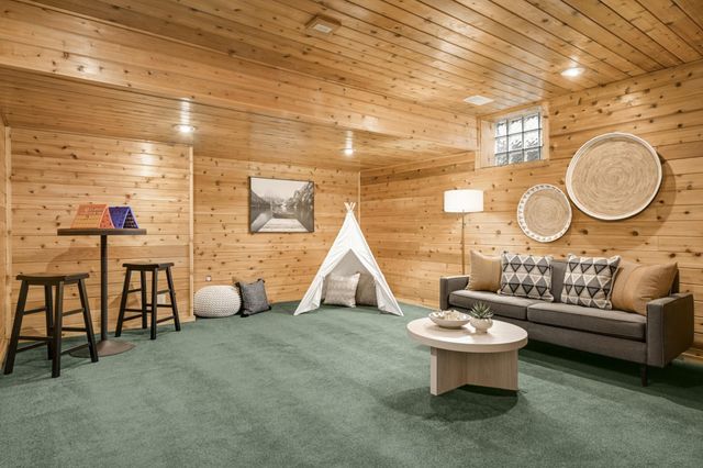 6821 Logan Avenue S, Richfield, MN 55423