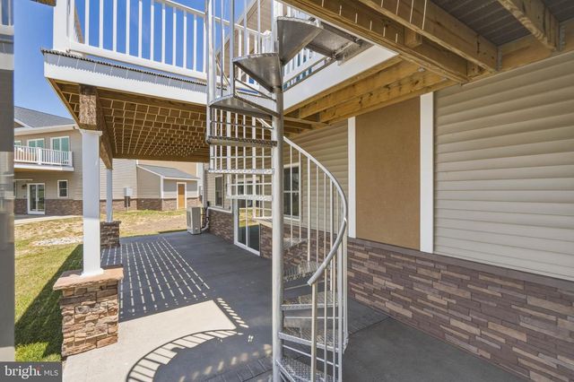 93 CORSAIR DR, Millville, NJ 08332